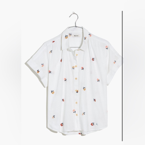 Madewell Tops - V-Neck Pocket Shirt in Cross-Stitch Floral